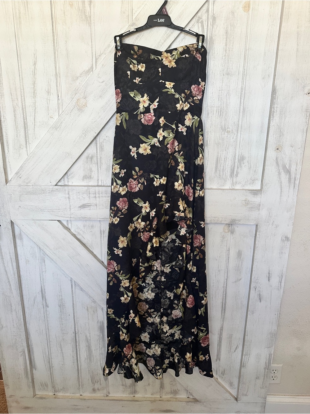 Dress Forum Black Floral Strapless Maxi Dress